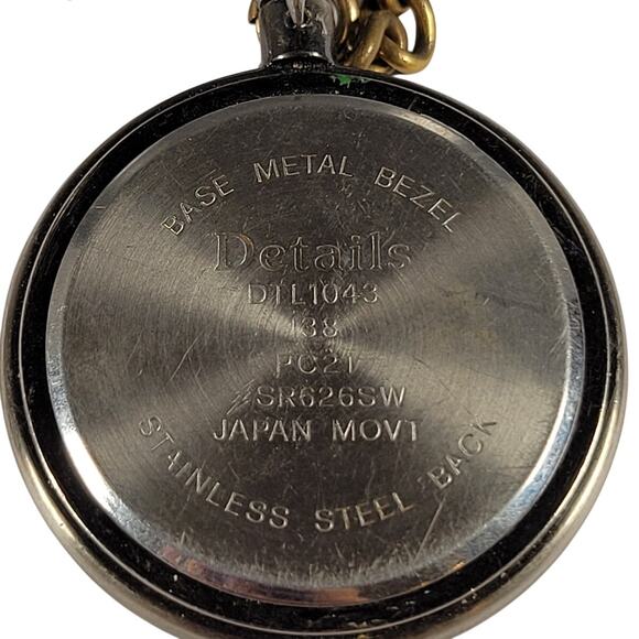 Details Pocket Watch with 14" Chain, Quartz Movement, Works New Battery - Picture 6 of 15